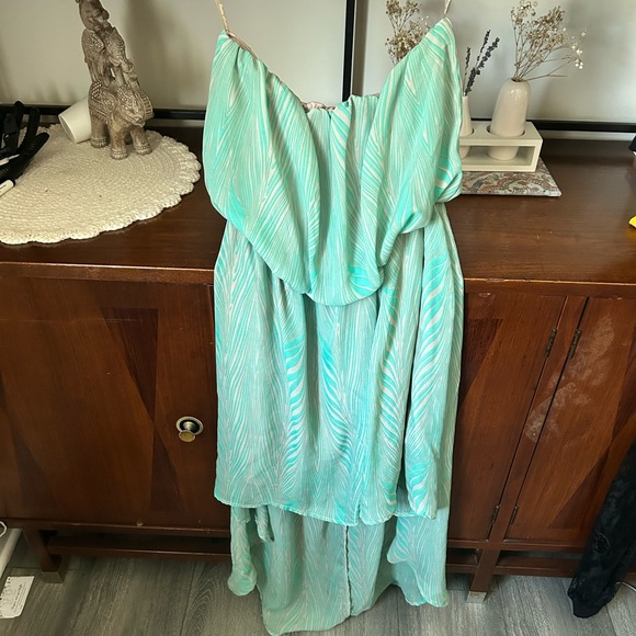 High low dresses - Picture 6 of 6